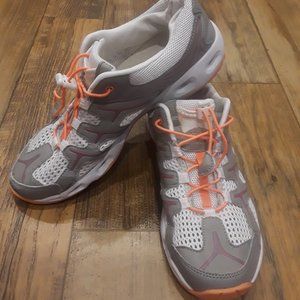 Speedo No Lace Tennis Shoes 10